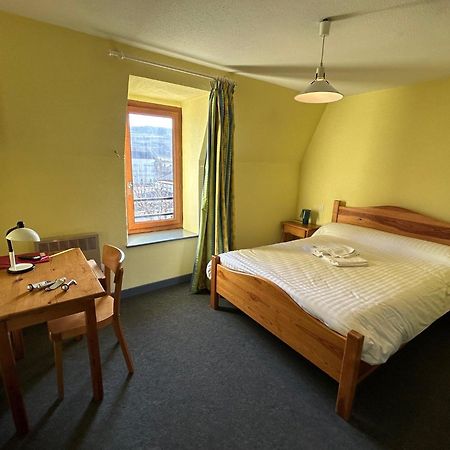 Aux Globe-Trotters Hotel Мюра Екстериор снимка