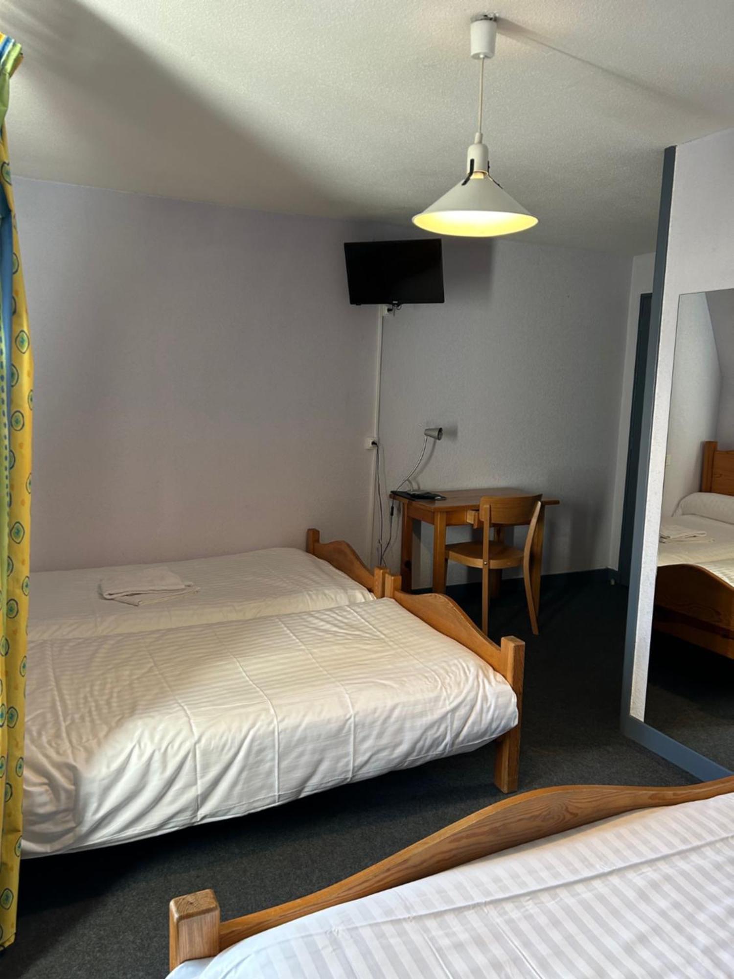 Aux Globe-Trotters Hotel Мюра Екстериор снимка