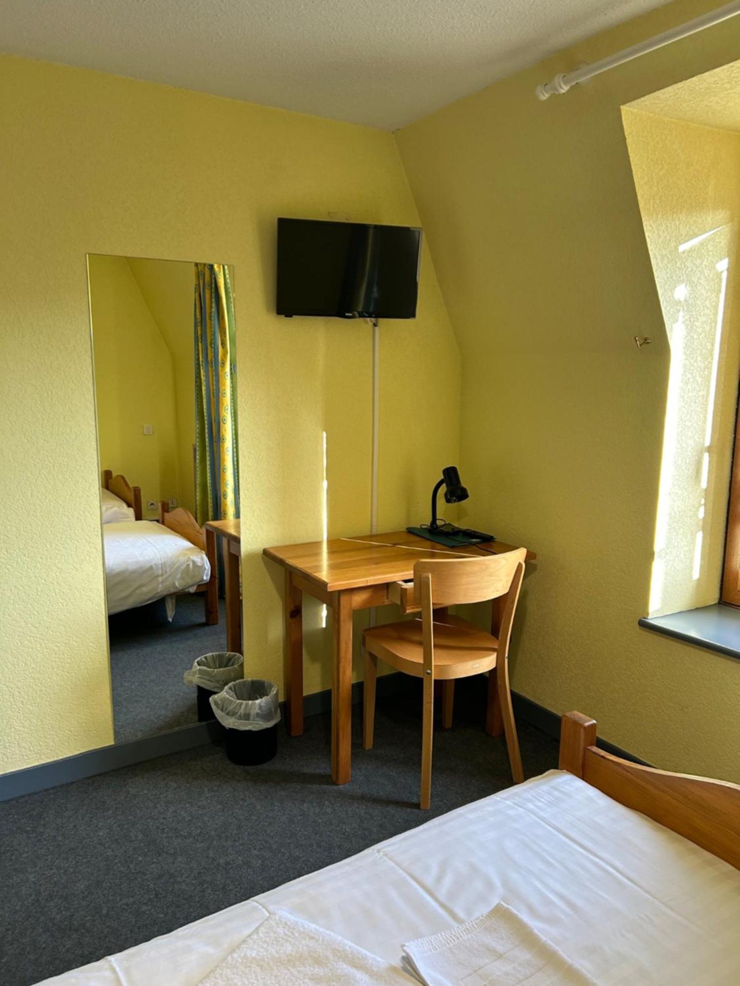 Aux Globe-Trotters Hotel Мюра Екстериор снимка