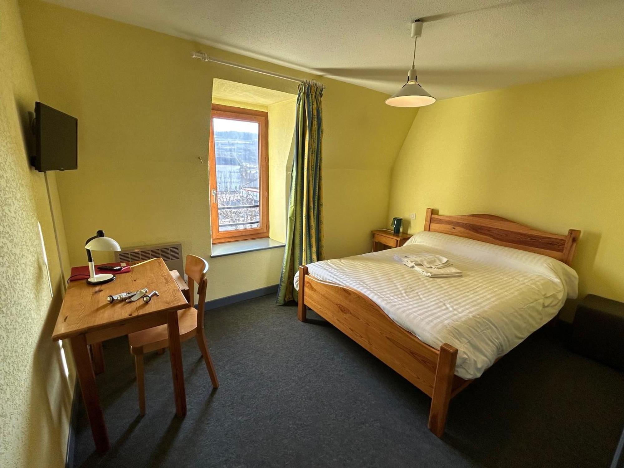 Aux Globe-Trotters Hotel Мюра Екстериор снимка